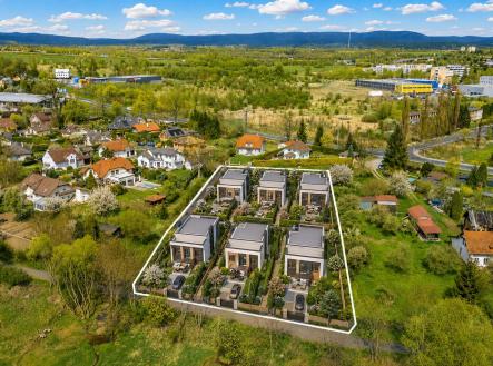 Prodej pozemku pro bydlení, 4 050 m²
