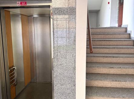 Prodej bytu, 1+kk, 44 m²