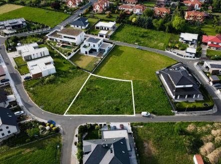 Prodej pozemku pro bydlení, 1 587 m²