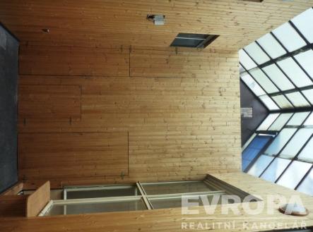 Prodej obchodní prostor, 360 m²