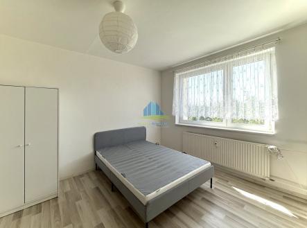 Pronájem bytu, 1+1, 35 m²