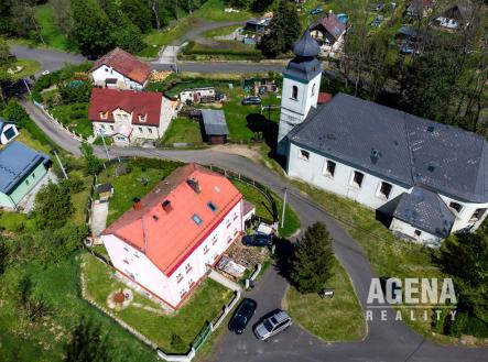 Prodej - dům/vila, 360 m²