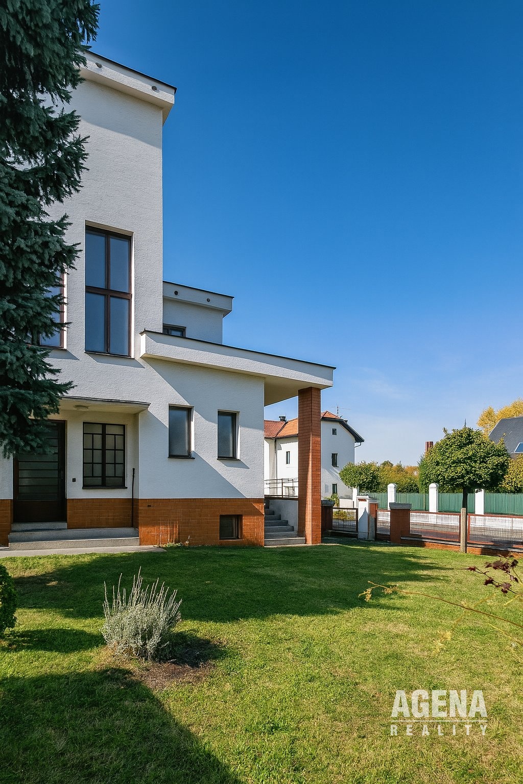 a42f4f38-30b4-4fab-a1e8-575271d998ef