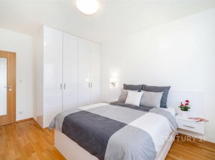Prodej bytu, 3+kk, 105 m²