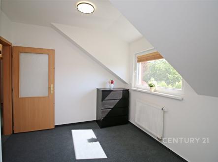 Pronájem domu/vily, 143 m²