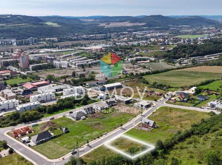 Prodej - pozemek pro bydlení, 892 m²