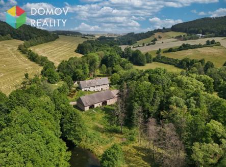 Prodej pozemku pro bydlení, 3 533 m²