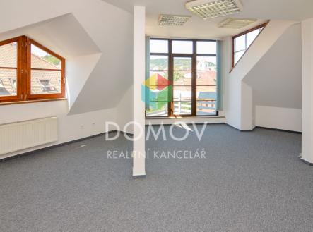 Pronájem kanceláře, 30 m²