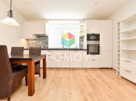 Pronájem domu/vily, 86 m²