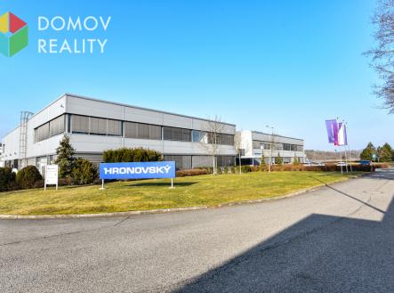 Pronájem kanceláře, 525 m²