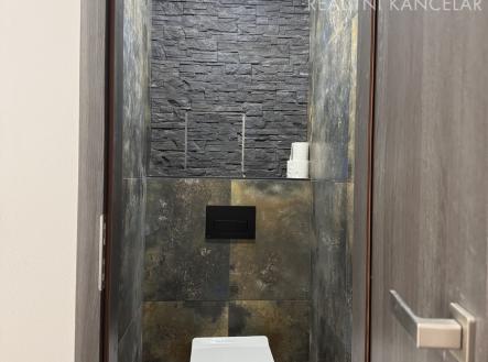 Pronájem bytu, 2+kk, 40 m²