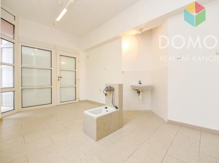 Pronájem obchodní prostor, 12 m²