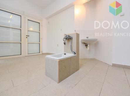 Pronájem obchodní prostor, 12 m²