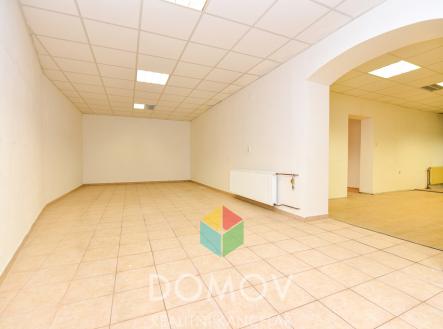 Pronájem obchodní prostor, 100 m²