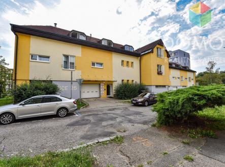 Pronájem bytu, 1+kk, 33 m²