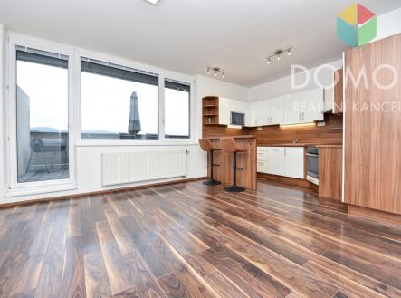 Pronájem bytu, 2+kk, 46 m²