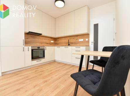 Pronájem bytu, 2+kk, 43 m²