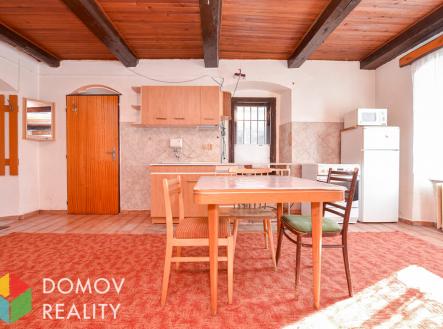 Pronájem bytu, 1+kk, 33 m²