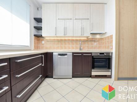 Pronájem bytu, 3+kk, 79 m²