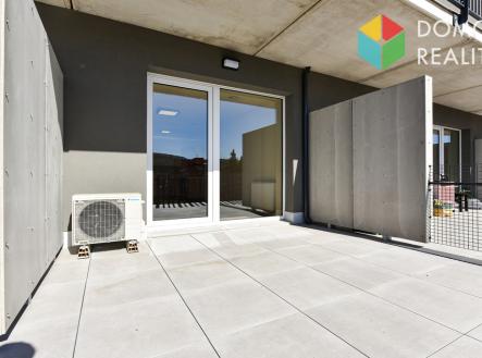 Pronájem bytu, 1+kk, 36 m²