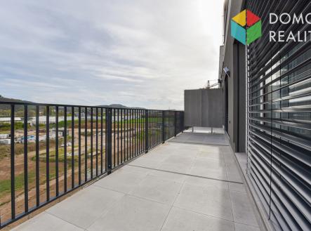 Pronájem bytu, 2+kk, 64 m²