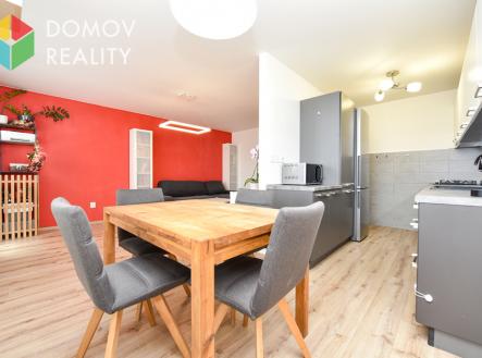 Pronájem bytu, 3+kk, 84 m²