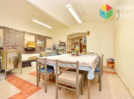 Pronájem obchodní prostory, 49 m²