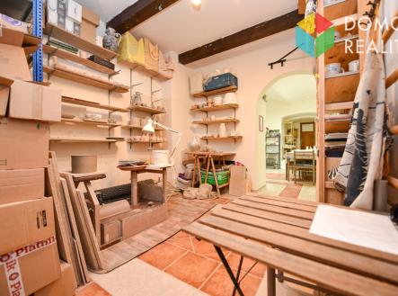 Pronájem obchodní prostory, 49 m²