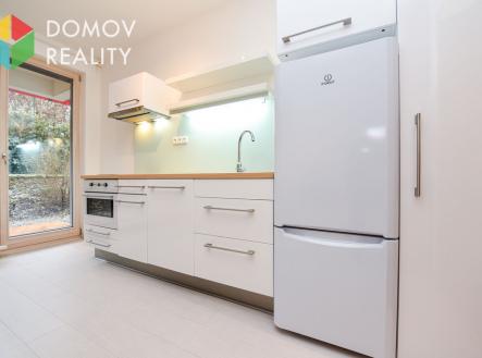 Pronájem bytu, 1+kk, 6 456 m²