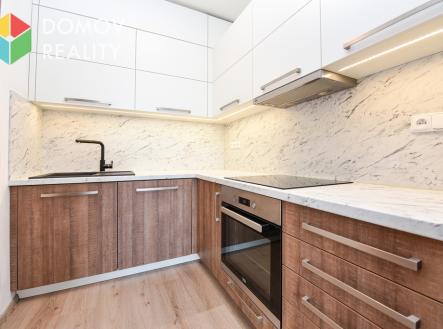 Pronájem bytu, 2+kk, 40 m²