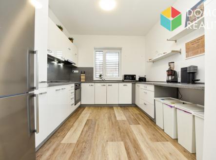 Pronájem domu/vily, 131 m²