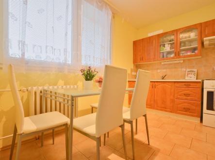 Pronájem bytu, 2+1, 57 m²