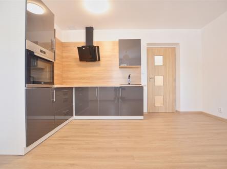 Pronájem bytu, 2+kk, 40 m² obrázek