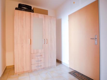 Pronájem bytu, 1+kk, 34 m²