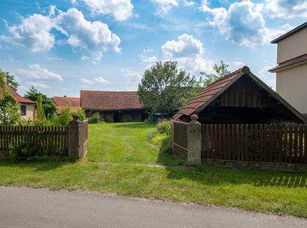 Prodej pozemku pro bydlení, 1 027 m² obrázek