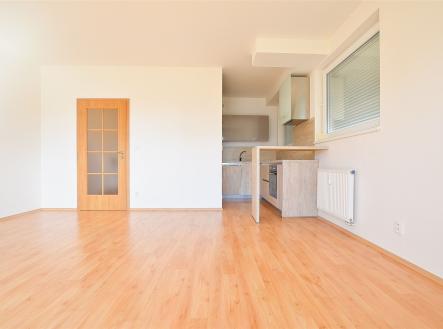 Pronájem bytu, 1+kk, 37 m²
