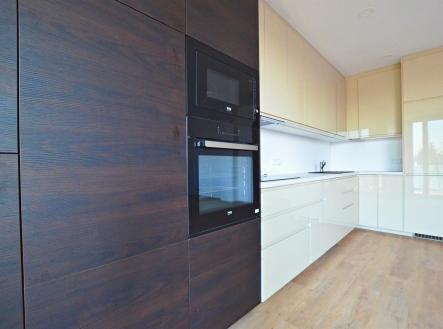 Pronájem bytu, 4+kk, 114 m²