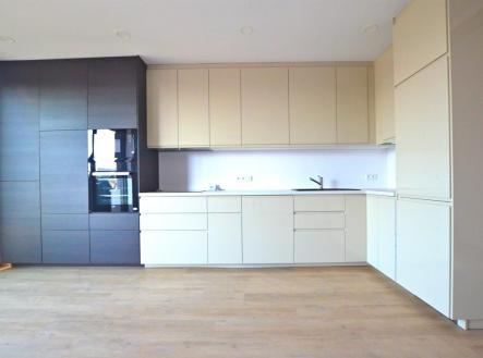 Pronájem bytu, 4+kk, 114 m²