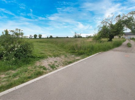 Prodej stavebního pozemku 1392 m² Okřínek