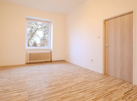 Pronájem bytu, 2+kk, 36 m²