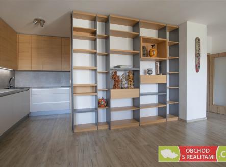 Pronájem bytu, 4+kk, 107 m²