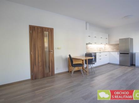 Pronájem bytu, 1+kk, 38 m²