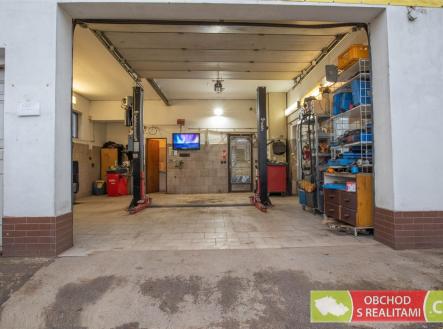 Pronájem skladovací prostor, 48 m²