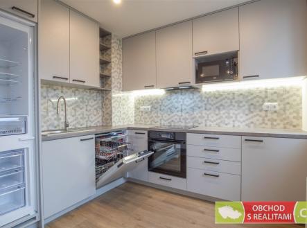 Pronájem bytu, 3+kk, 76 m²