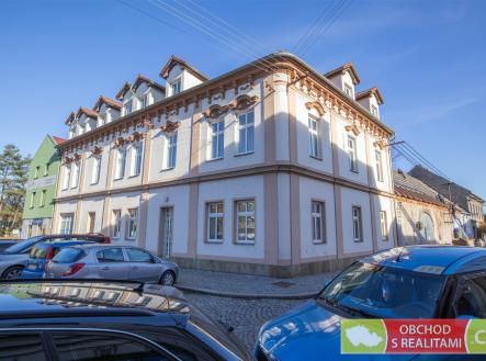 Prodej nájemního domu, 612 m²