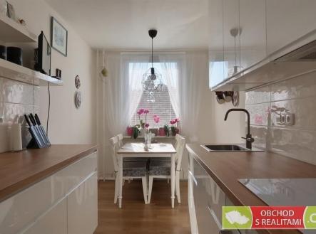 Pronájem bytu, 3+1, 70 m²