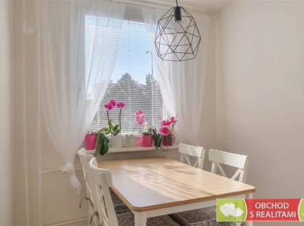 Pronájem bytu, 3+1, 77 m²