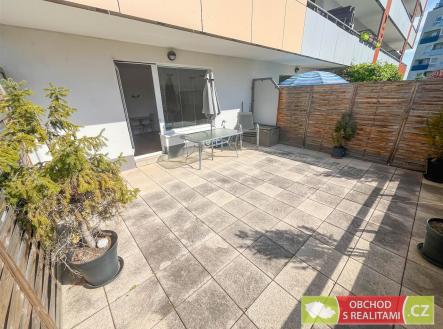 Pronájem bytu, 1+kk, 60 m²