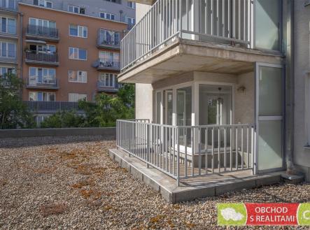 Pronájem bytu, 2+kk, 58 m²