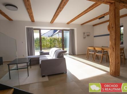 Pronájem domu/vily, 165 m²